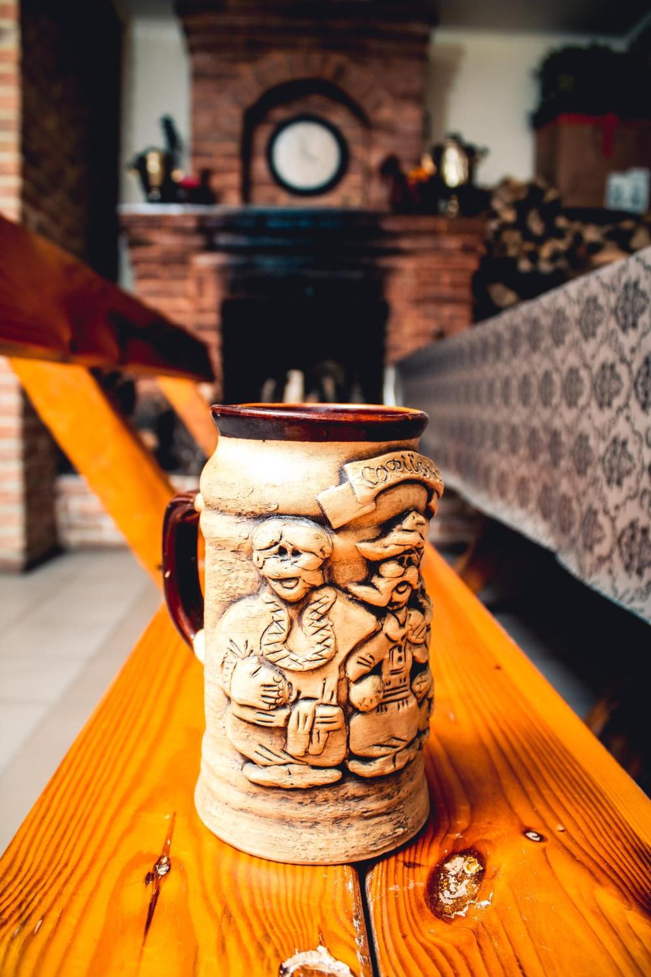 富埃特斯亚酒店 Umanʼ 外观 照片